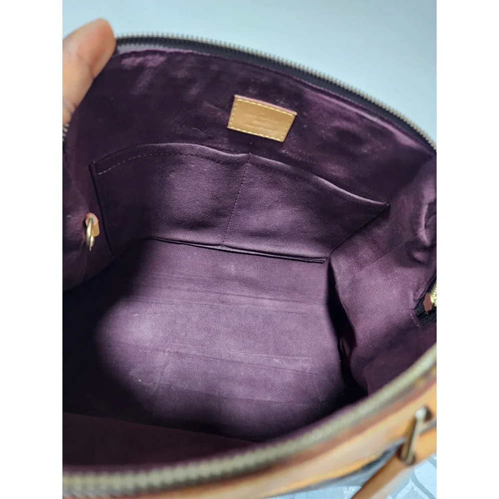 Louis Vuitton Monogram Canvas Retiro MM NM Bag